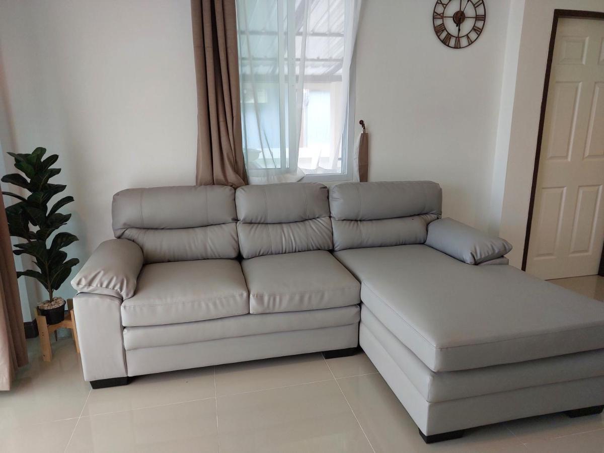 Holiday home Happy Space: Cozy 2-bedroom With Free Wifi And Parking Nakhon Phanom