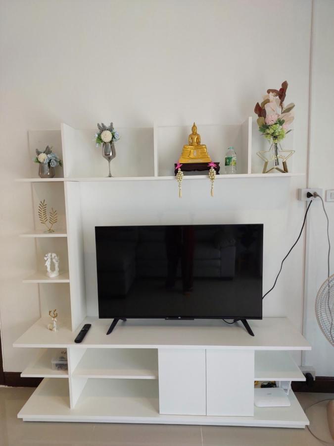Happy Space: Cozy 2-bedroom With Free Wifi And Parking Holiday home Nakhon Phanom