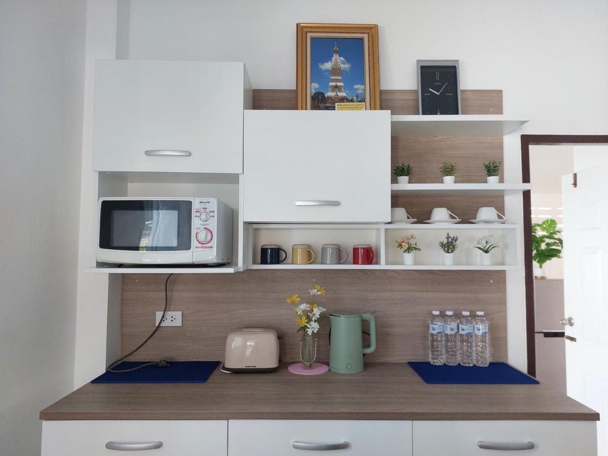 Happy Space: Cozy 2-bedroom With Free Wifi And Parking * Nakhon Phanom